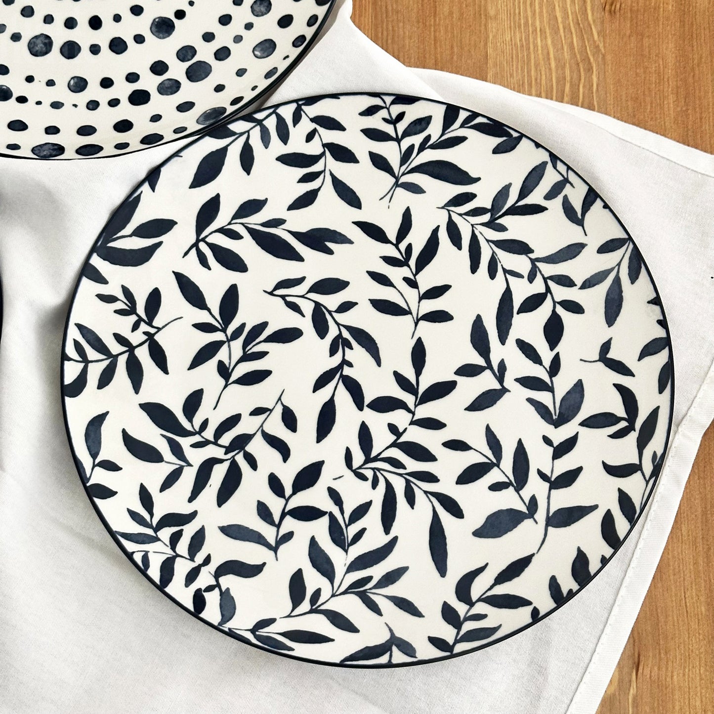 Set Of 6 Mediterranean Dinner Plates
