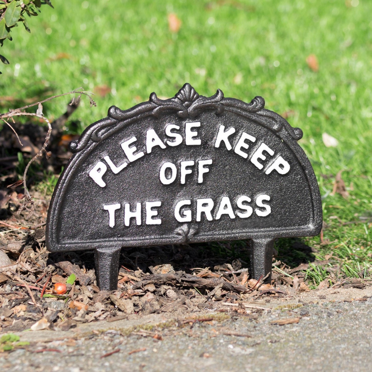 Cast Iron Please Keep Off The Grass Sign