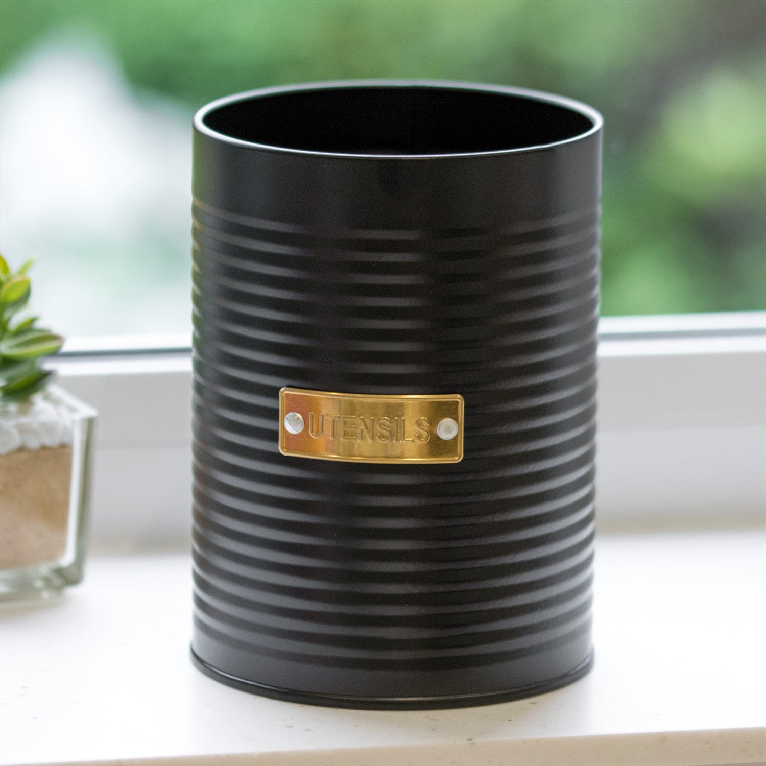 Black Ribbed Utensil Pot