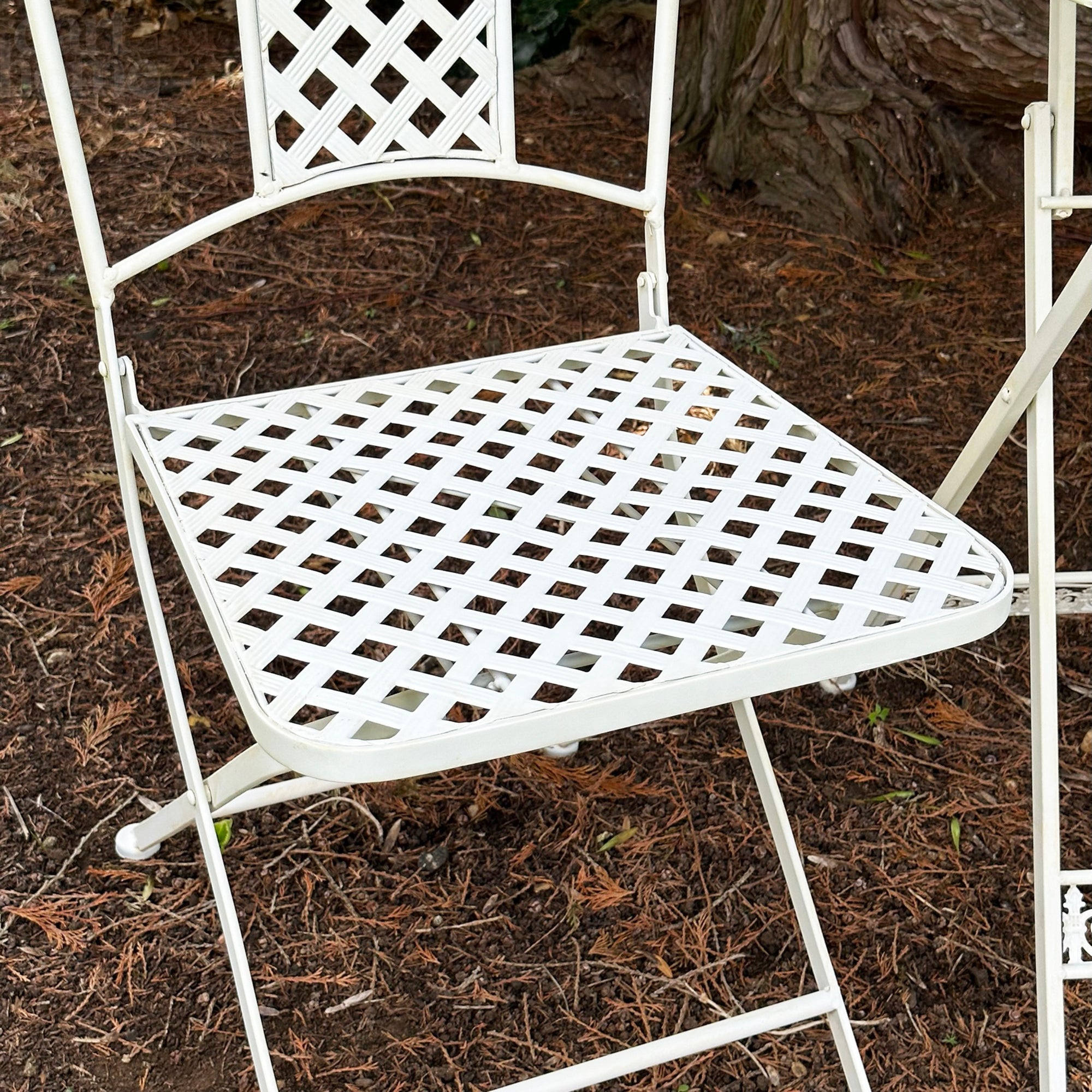3pc White Cross Garden Bistro Set