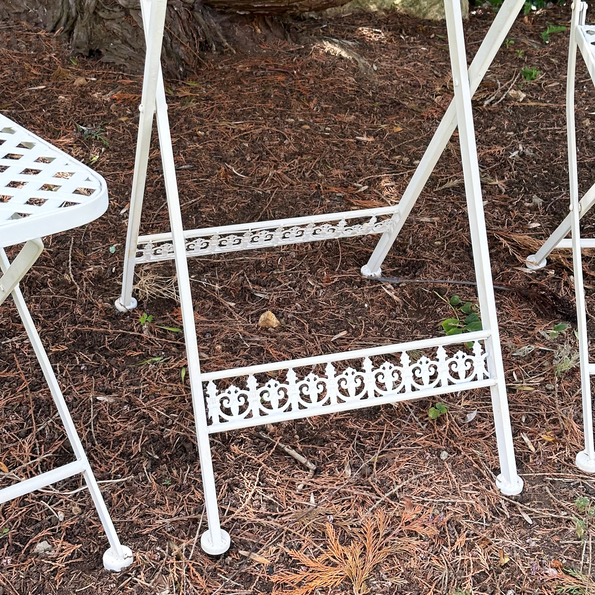 3pc White Cross Garden Bistro Set