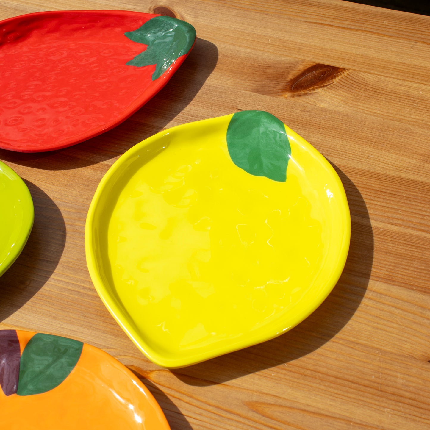 Set Of 4 Fruit Mix Melamine Outdoor Plates