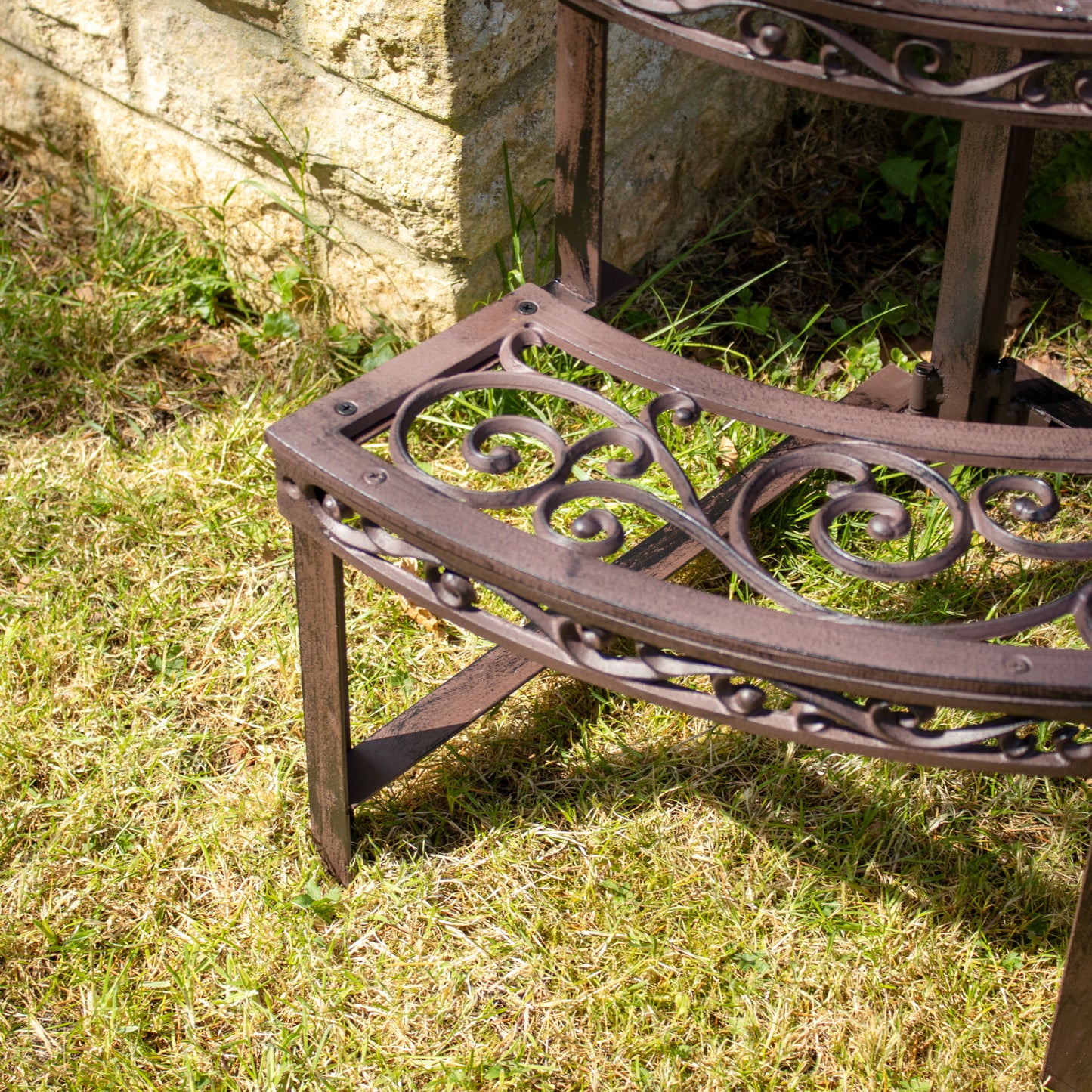 Cast Iron Scroll Corner Plant Stand