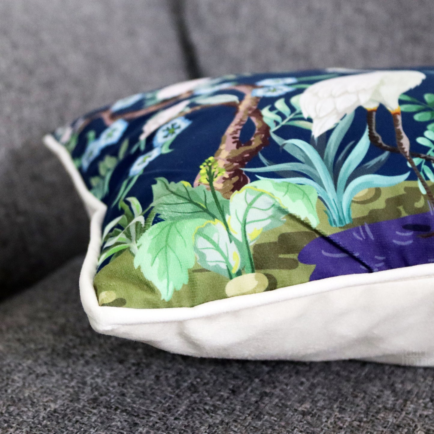 Blue Oriental Heron Cushion