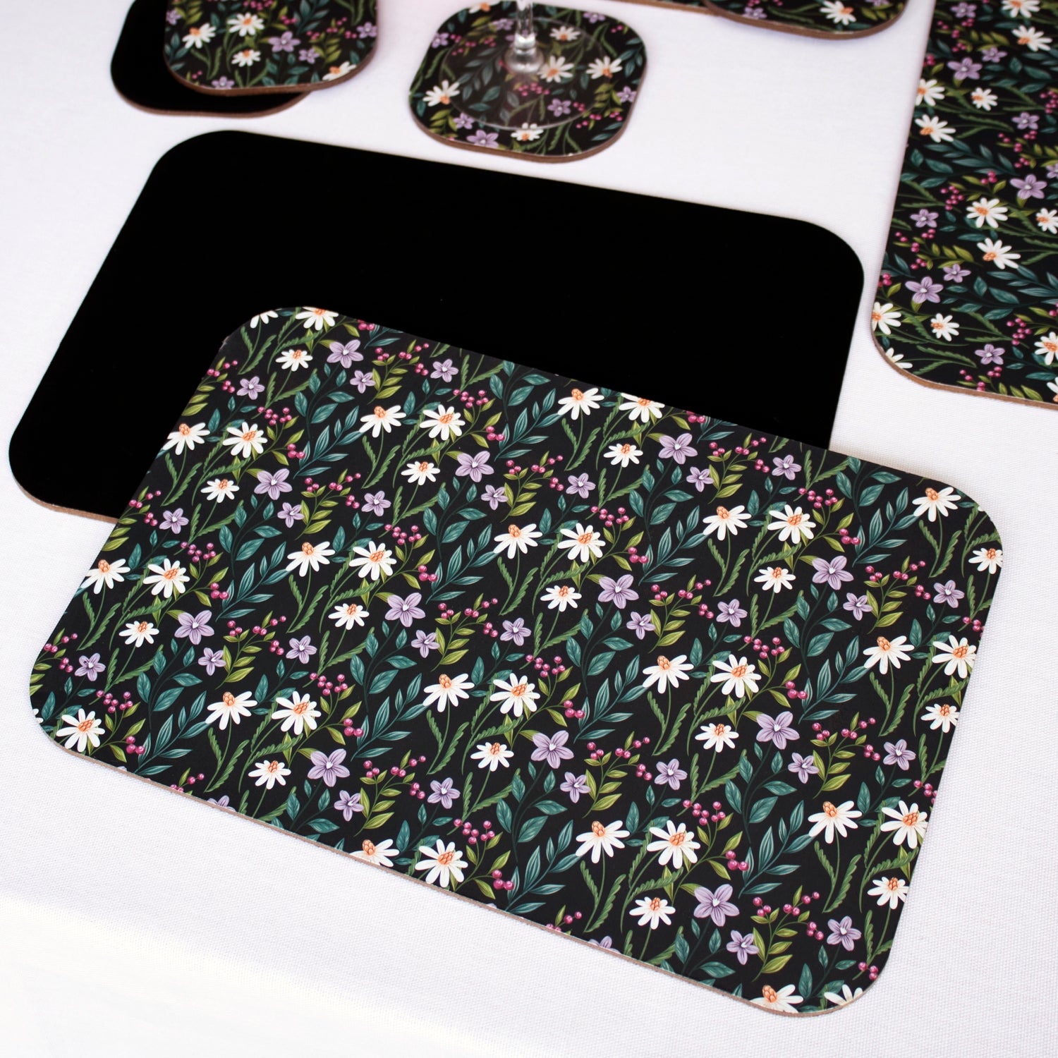 Set Of 4 Velvetback Wildflower Placemats and Coasters