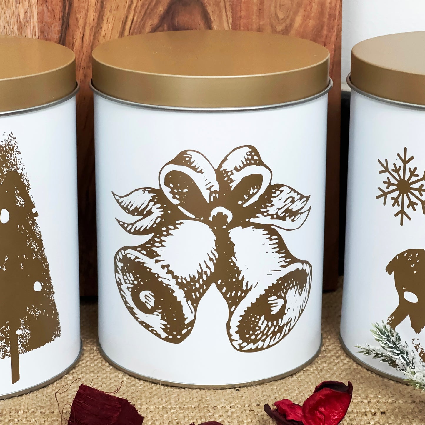 Weißer und goldener Weihnachtstee-Kaffee-Zucker