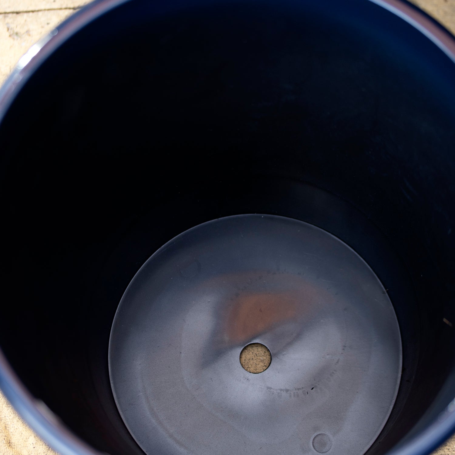 Navy Blue Embossed Bee Garden Planter