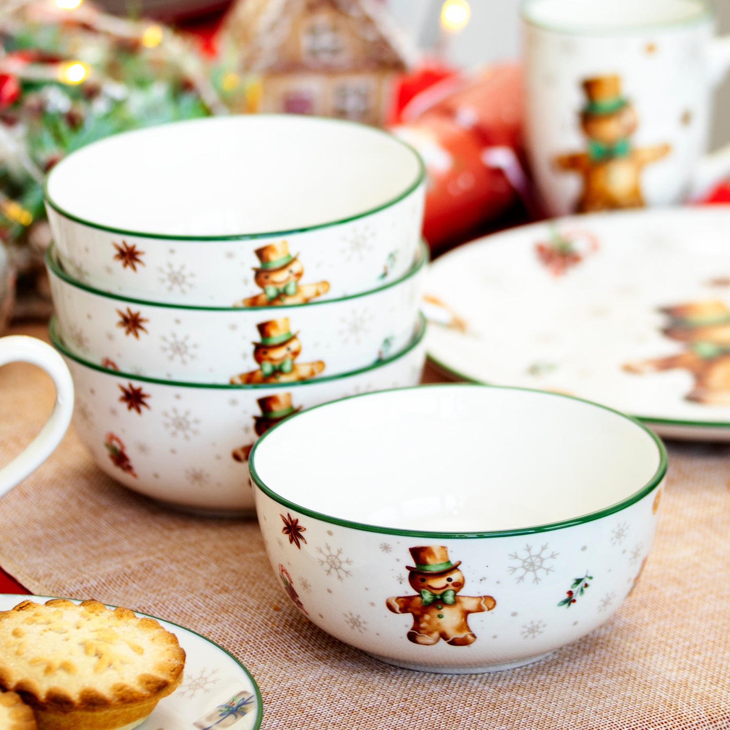 Set Of 4 Gingerbread Man Cereal Bowls