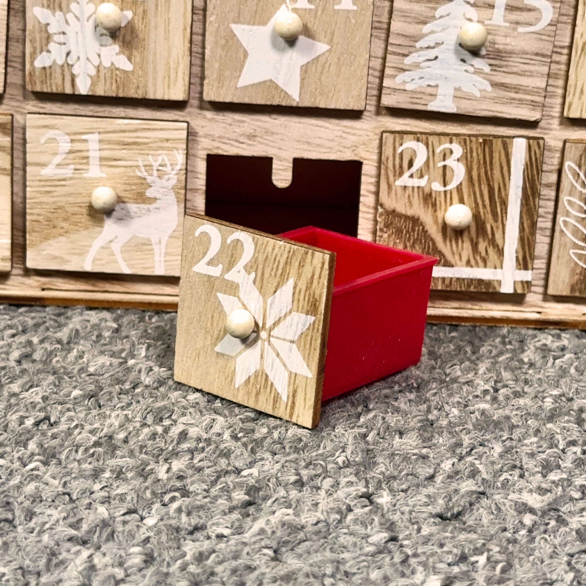 LED Santa Arch 24 Drawer Advent Calendar