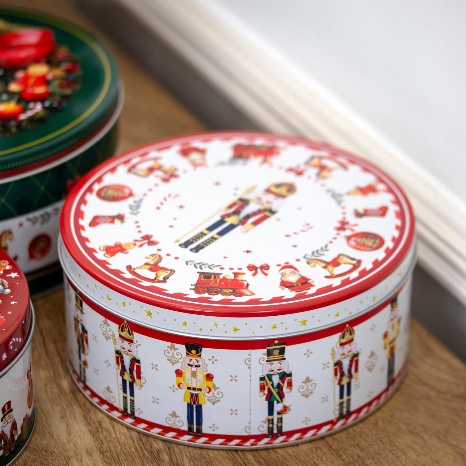 Set of 3 Festive Christmas Nesting Cake Tins