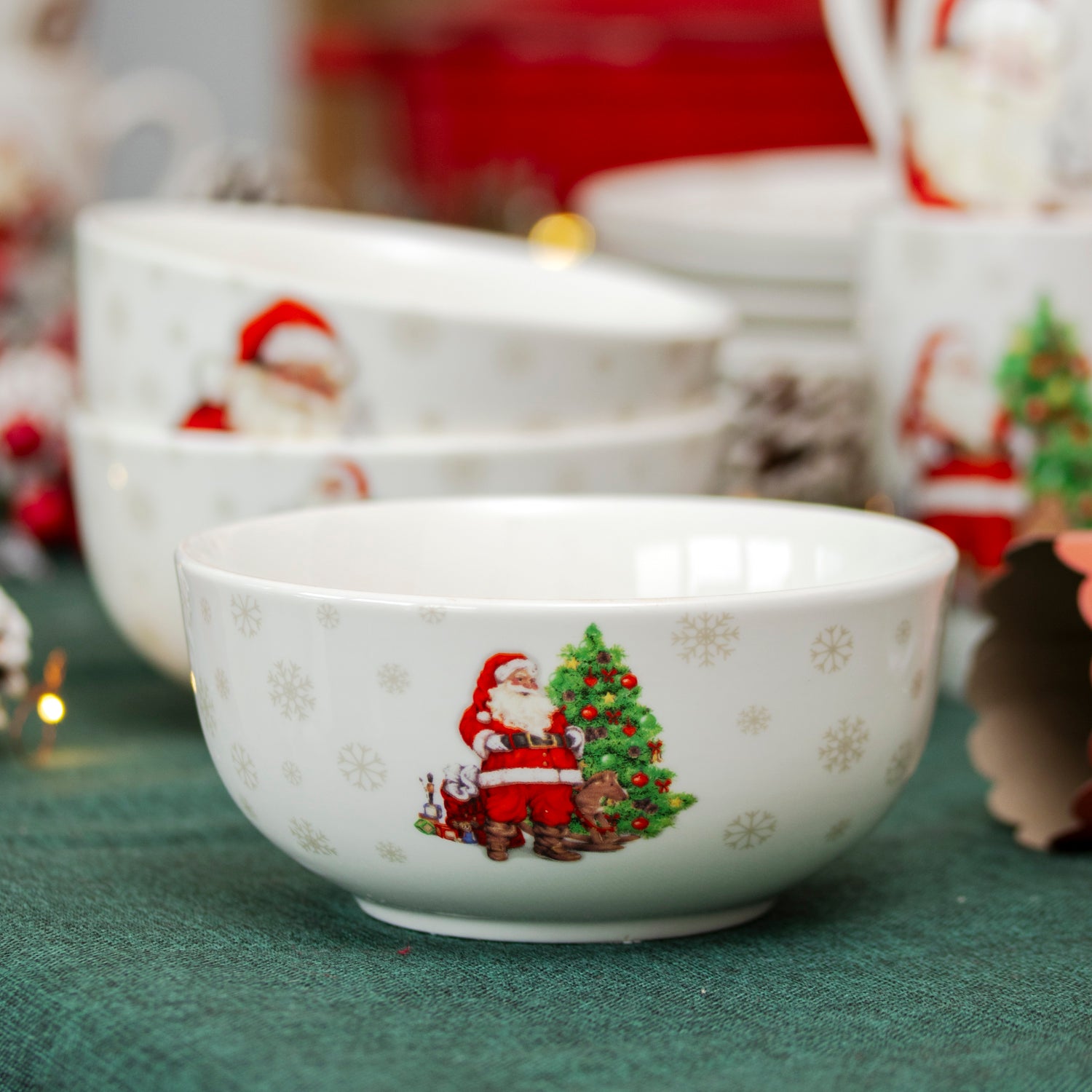 Set Of 4 Father Christmas Print Cereal Bowls