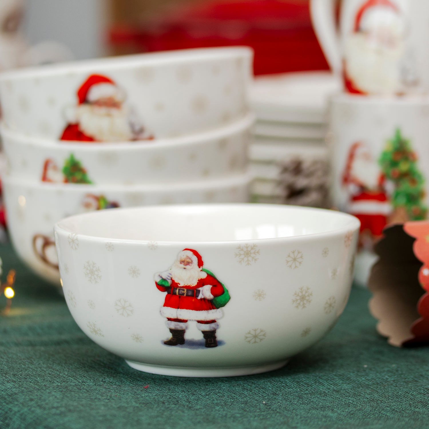 Set Of 4 Father Christmas Print Cereal Bowls