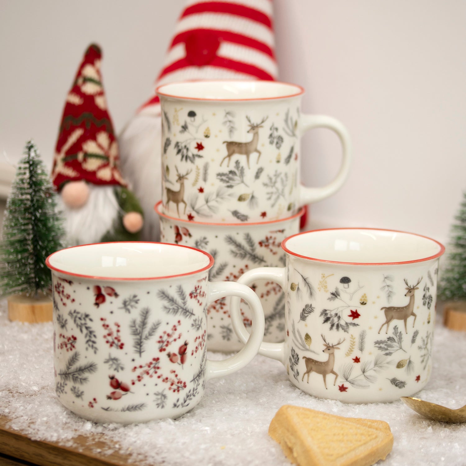 Set Of 4 Woodland Christmas Mugs