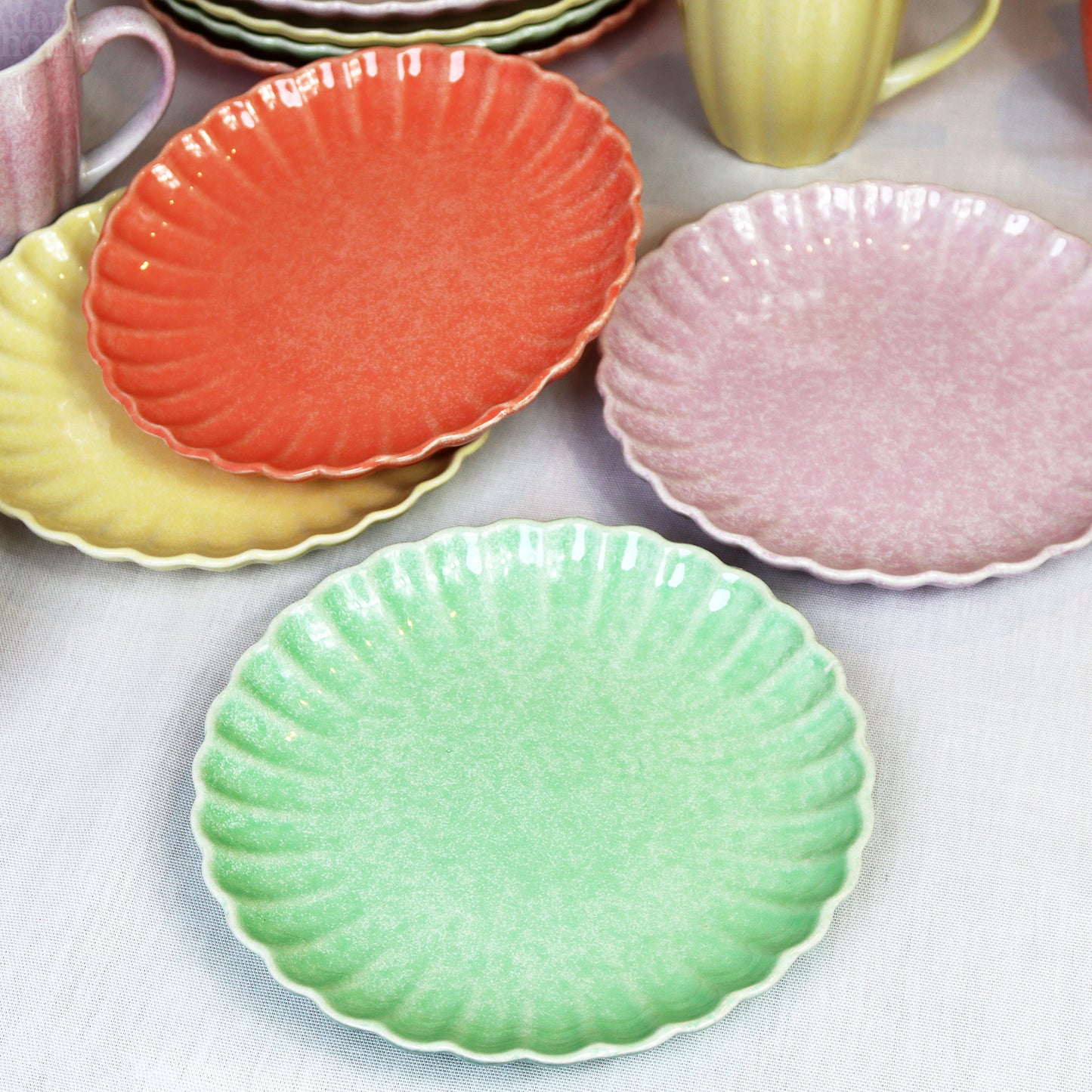 Set Of 4 Pastel Scalloped Side Plates