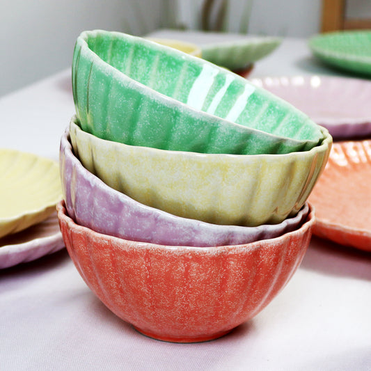 Set Of 4 Pastel Scalloped Cereal Bowls