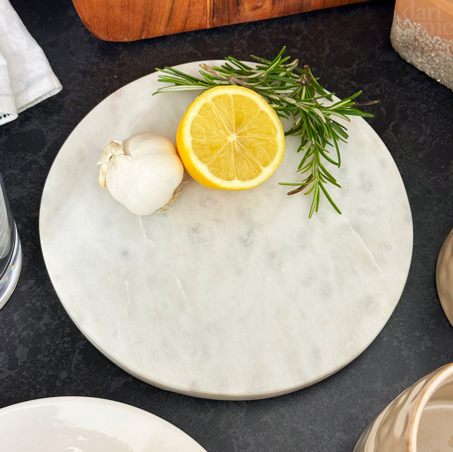 White Round Marble Board