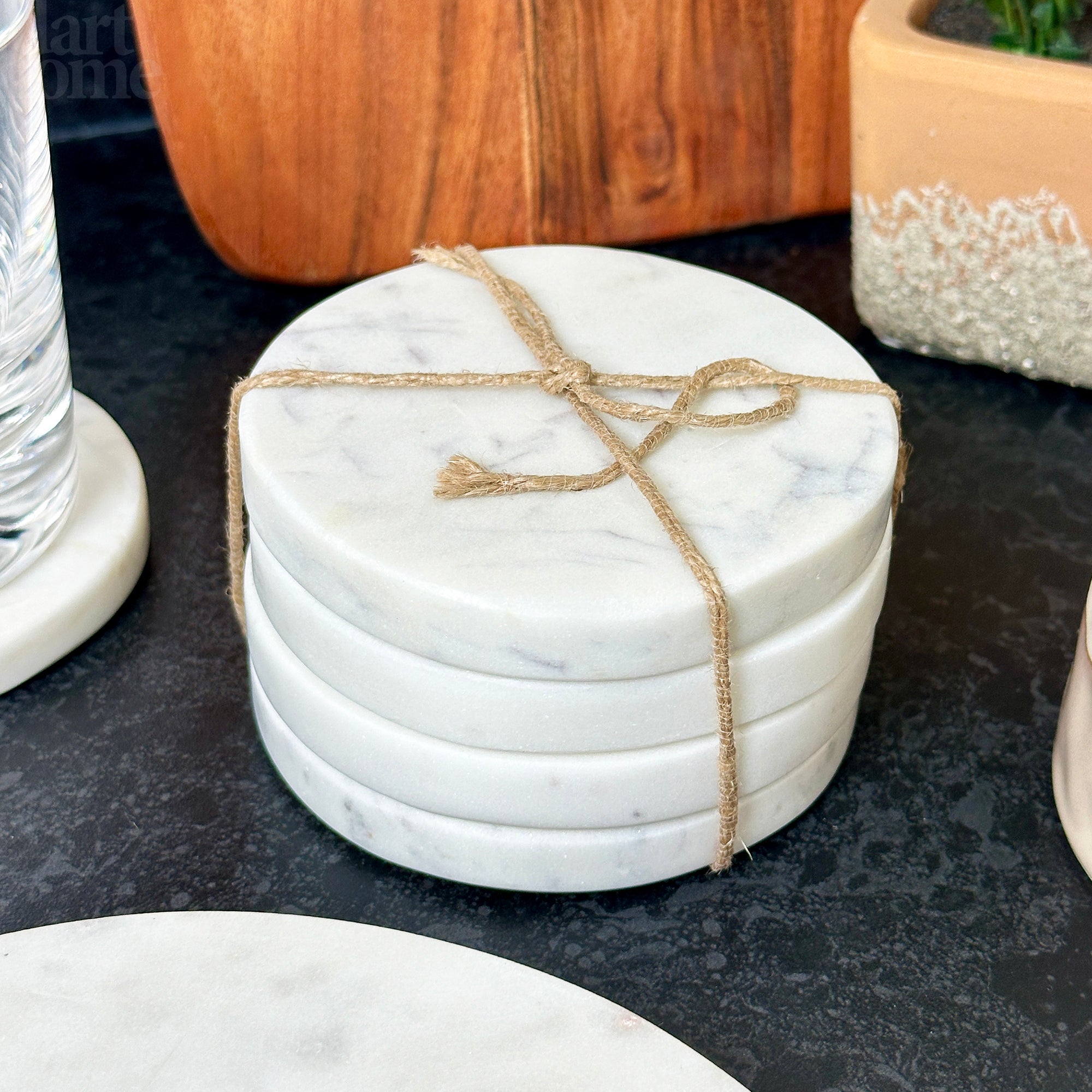 Set Of 4 Round White Marble Coasters