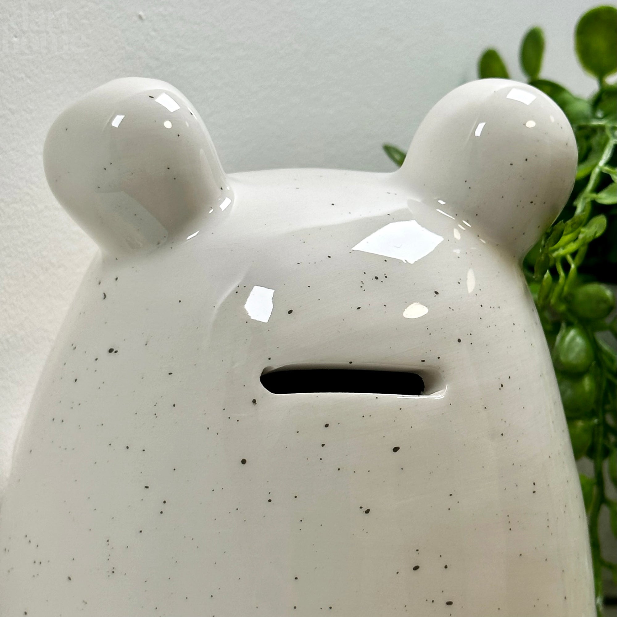 Spardose mit niedlicher Maus aus Keramik