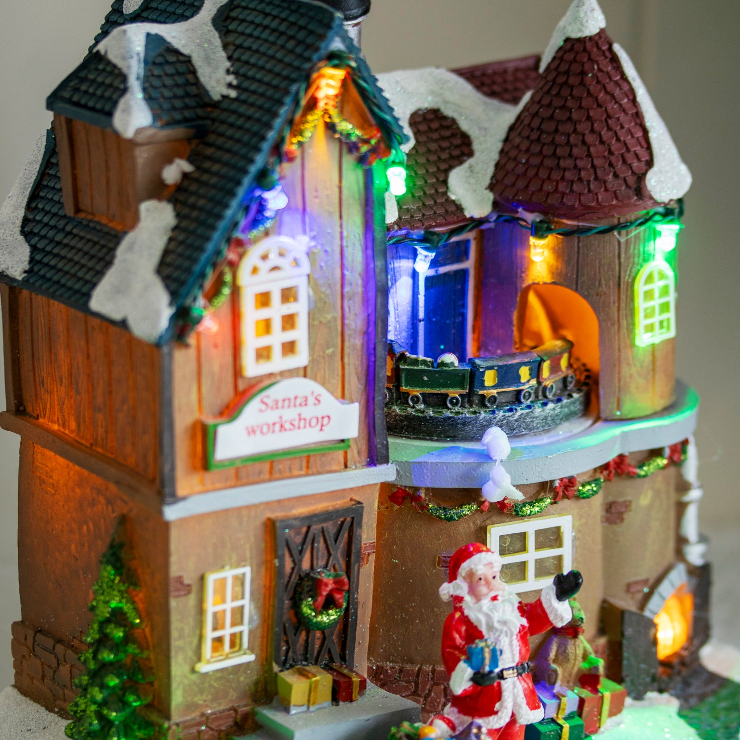 Light Up Santas Workshop Christmas Scene