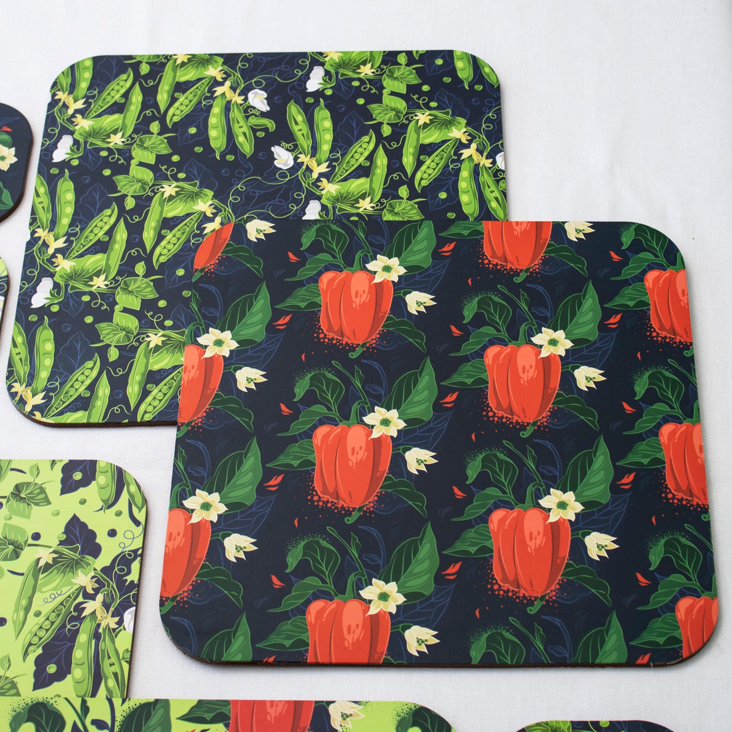 Set Of 4 Peas/Paprika Placemats & Coasters