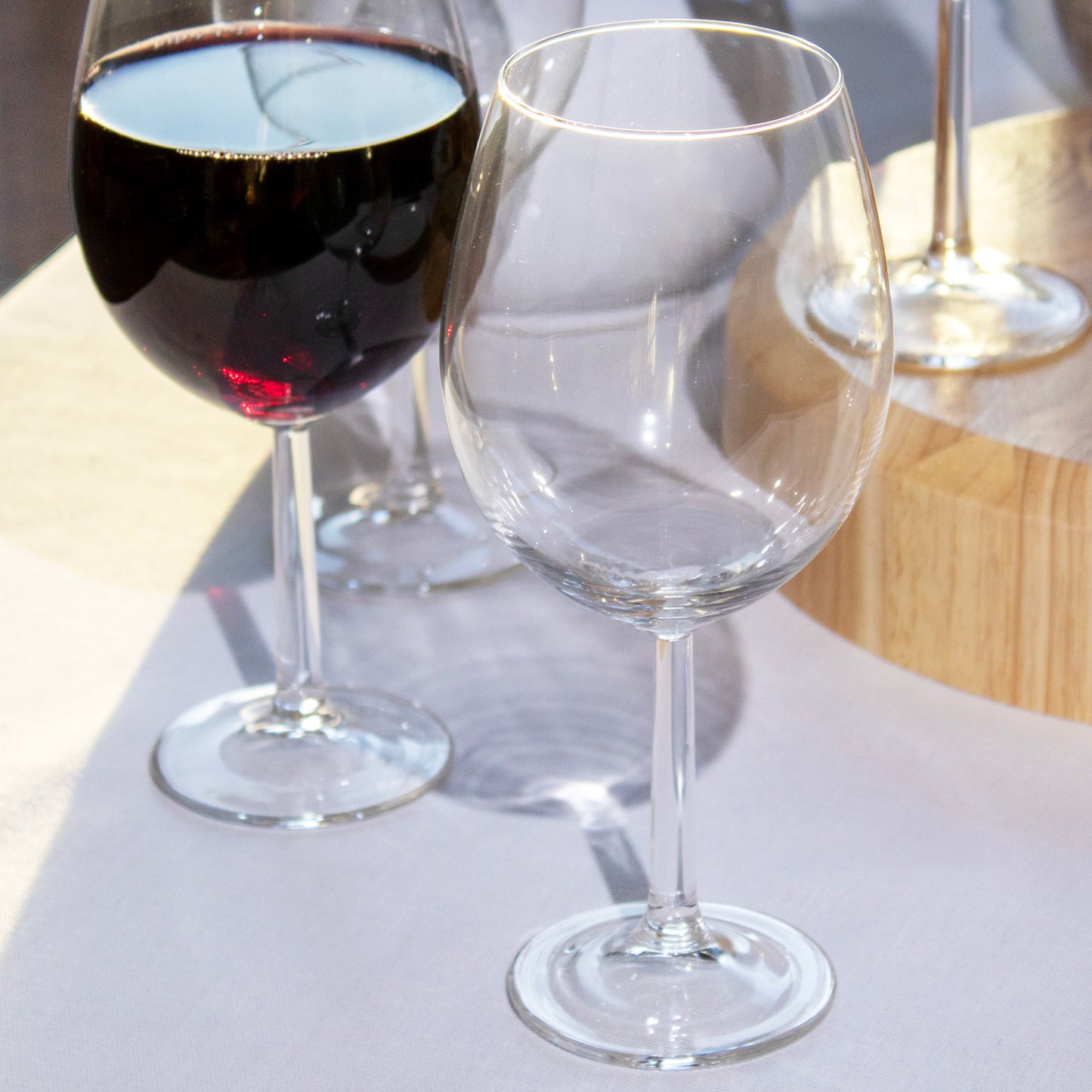 Set Of 4 Wine Glasses 580ml
