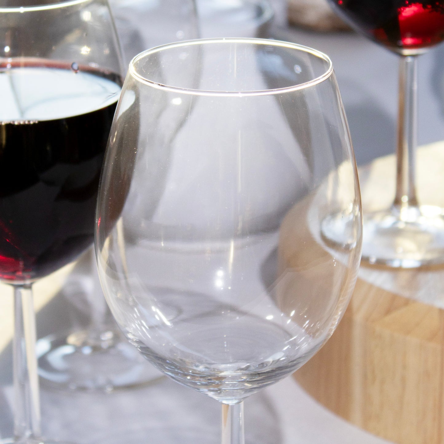 Set Of 4 Wine Glasses 580ml