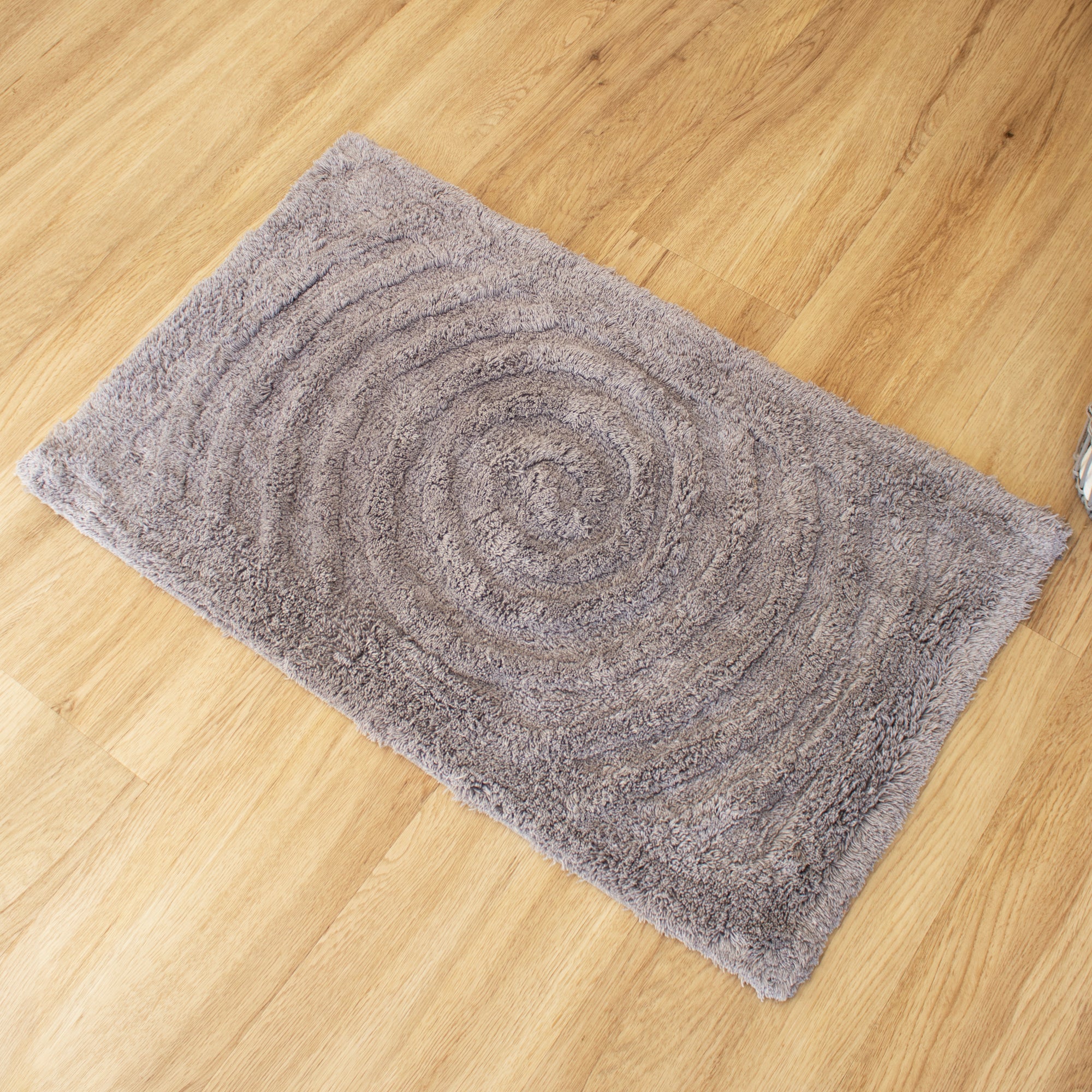 Tufted Spiral Cotton Bath Mat
