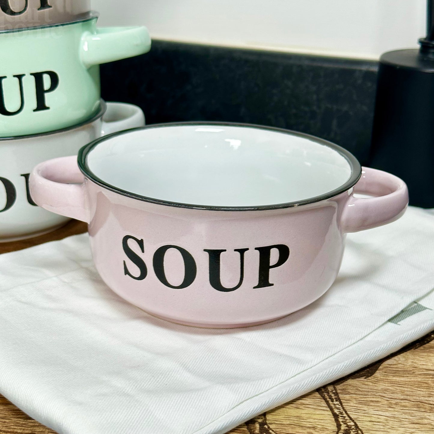 Set Of 4 Pastel Soup Bowls With Handles