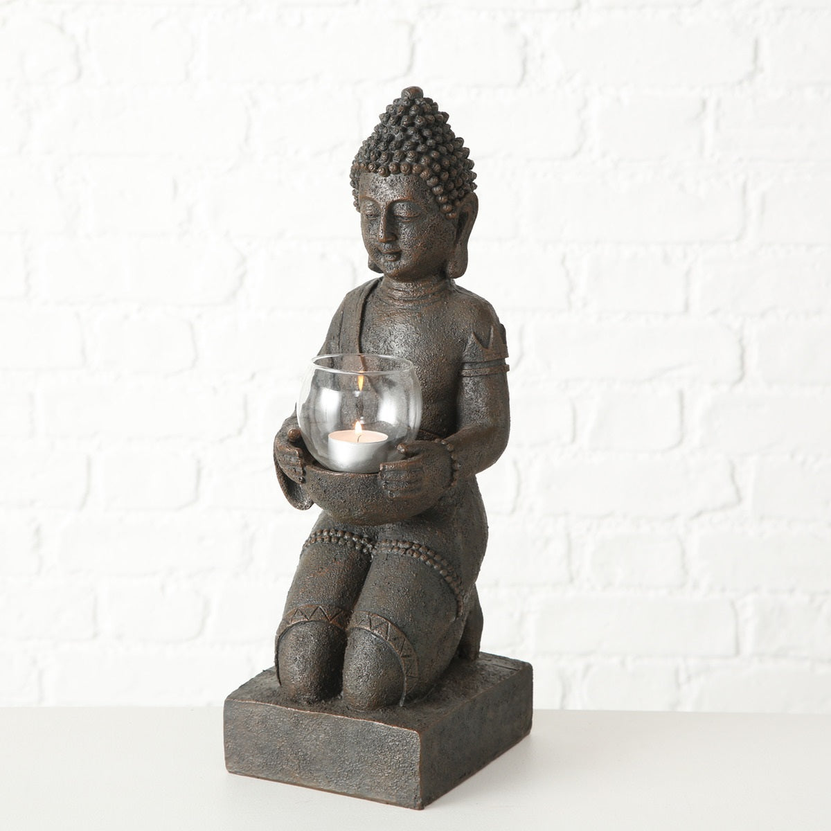 Brauner Buddha-Teelichthalter
