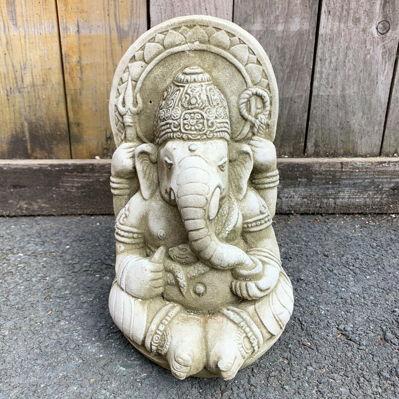 Stein-Ganesh-Elefant-Gartenskulptur