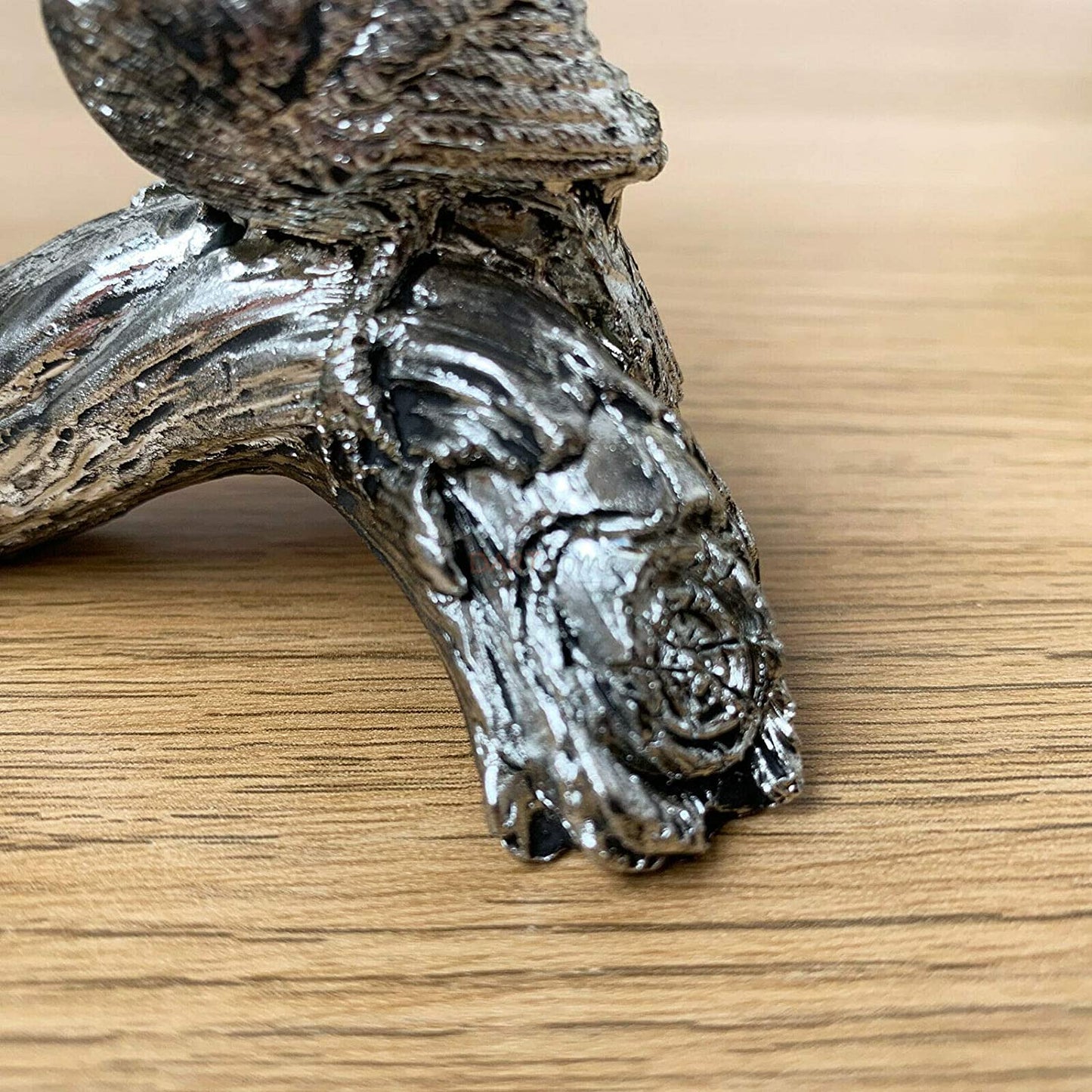 Silberne Vögel auf Ast Figur