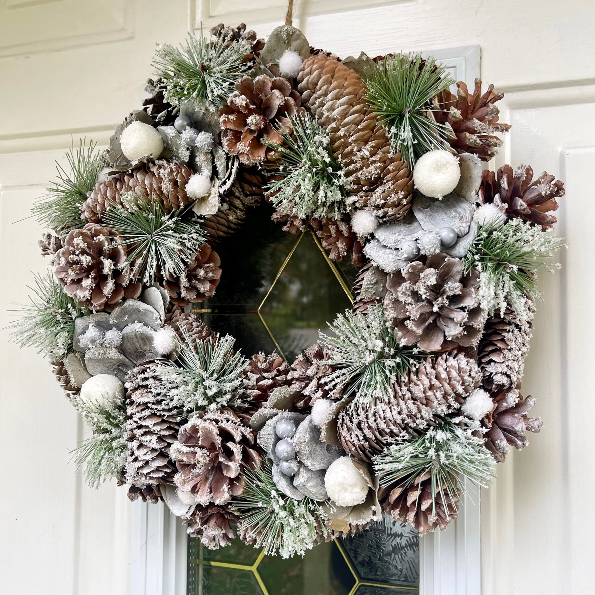 Frosted Pinecone Christmas Wreath 35cm