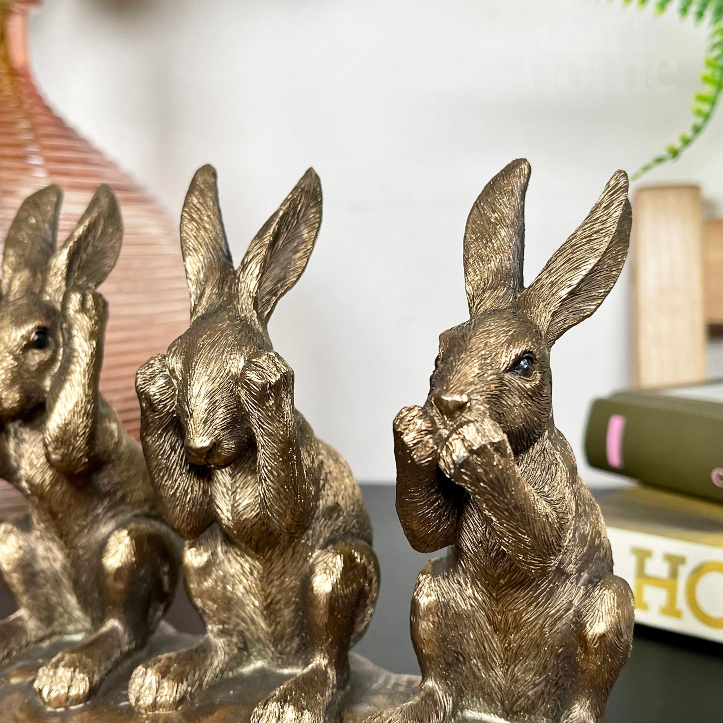 Drei weise Kaninchen aus Bronze als Ornament