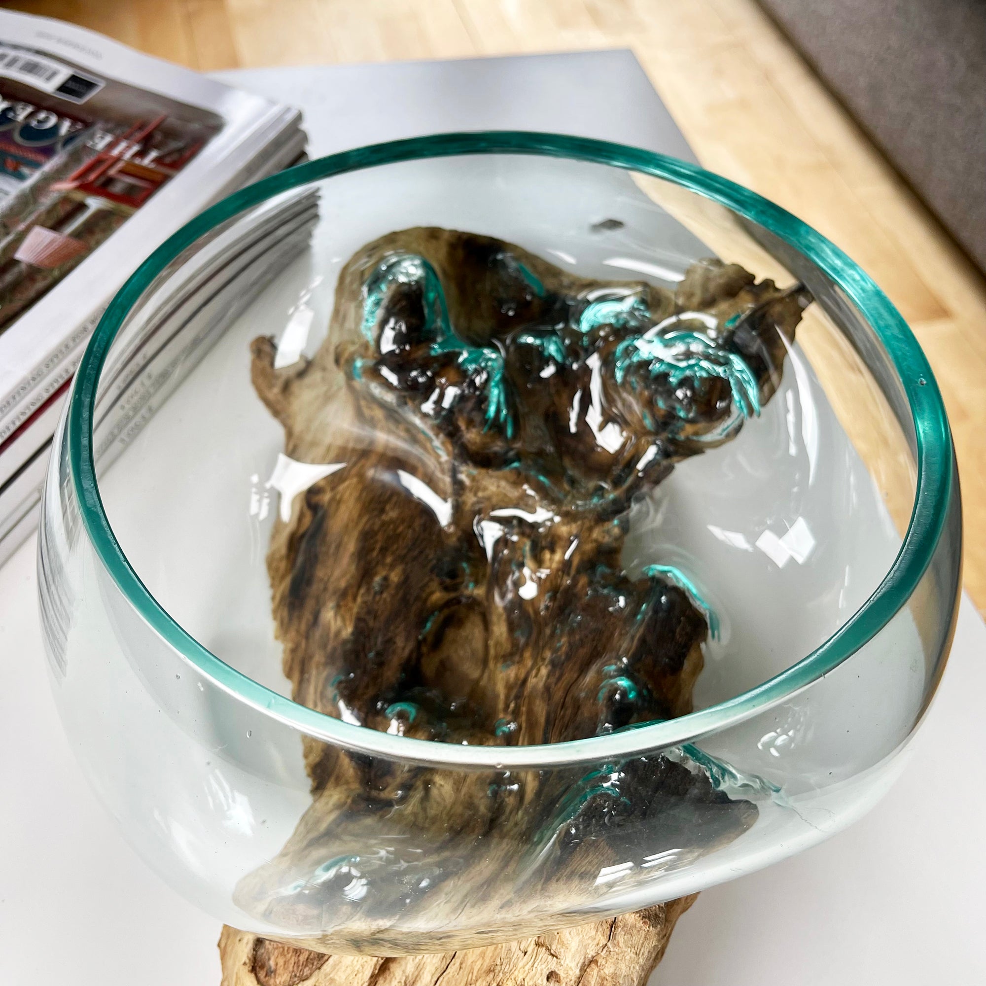 Molten 20cm Fruit Bowl On Teak Root Stand