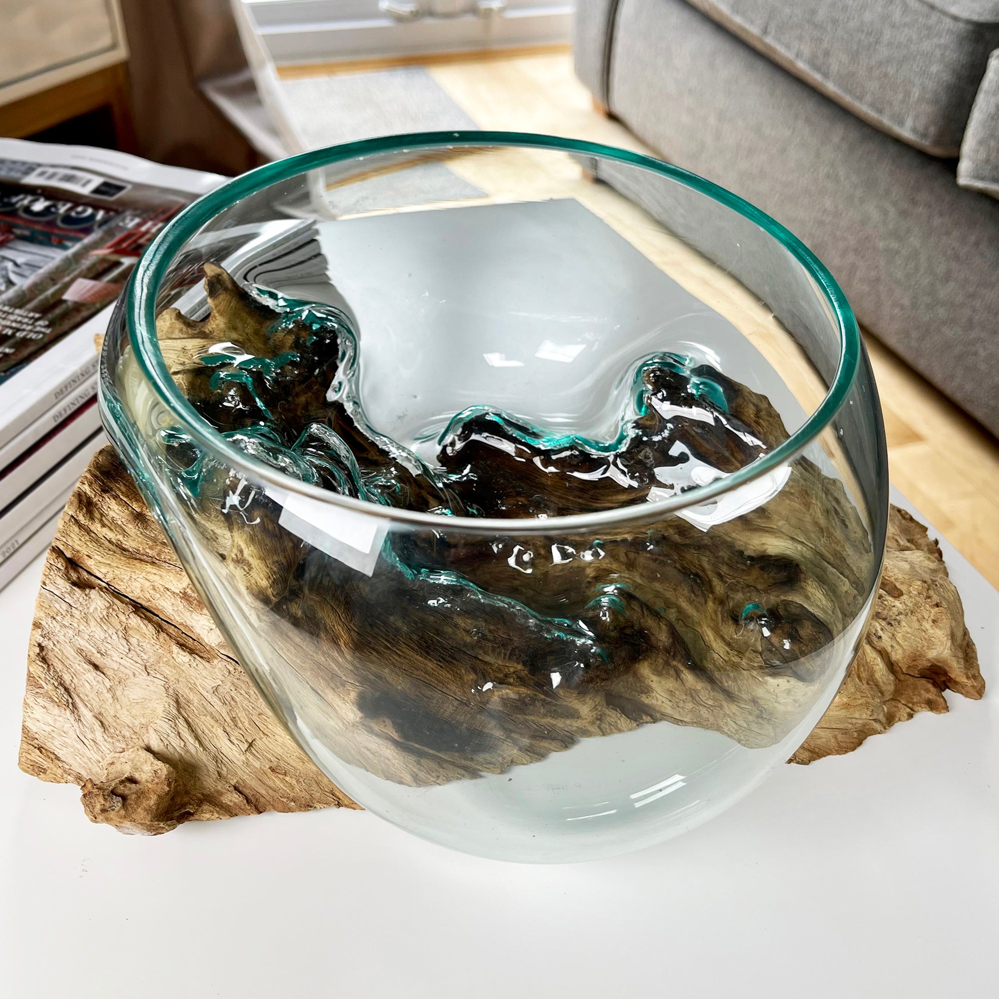 Molten 20cm Fruit Bowl On Teak Root Stand