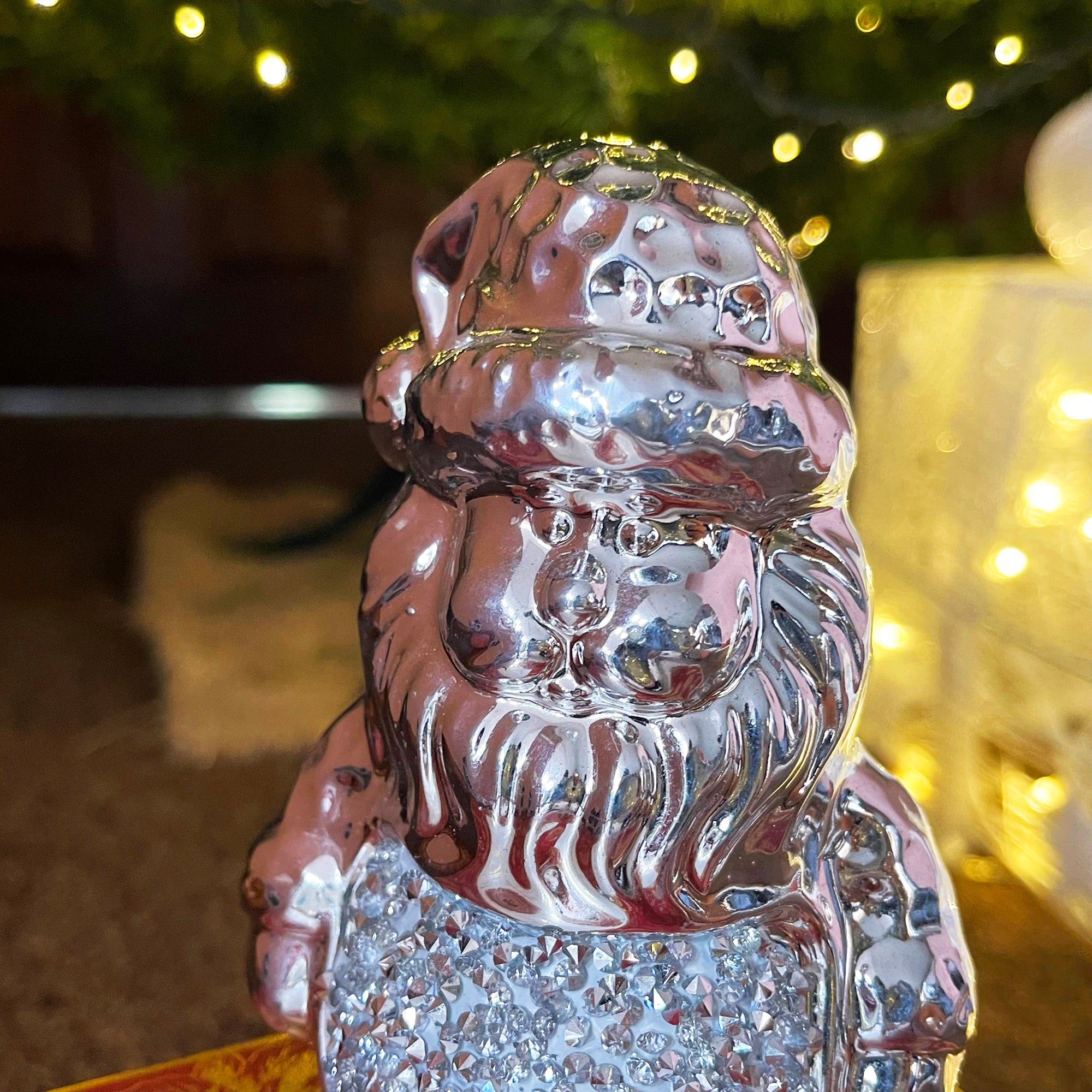 Silbernes glitzerndes Weihnachtsmann-Ornament