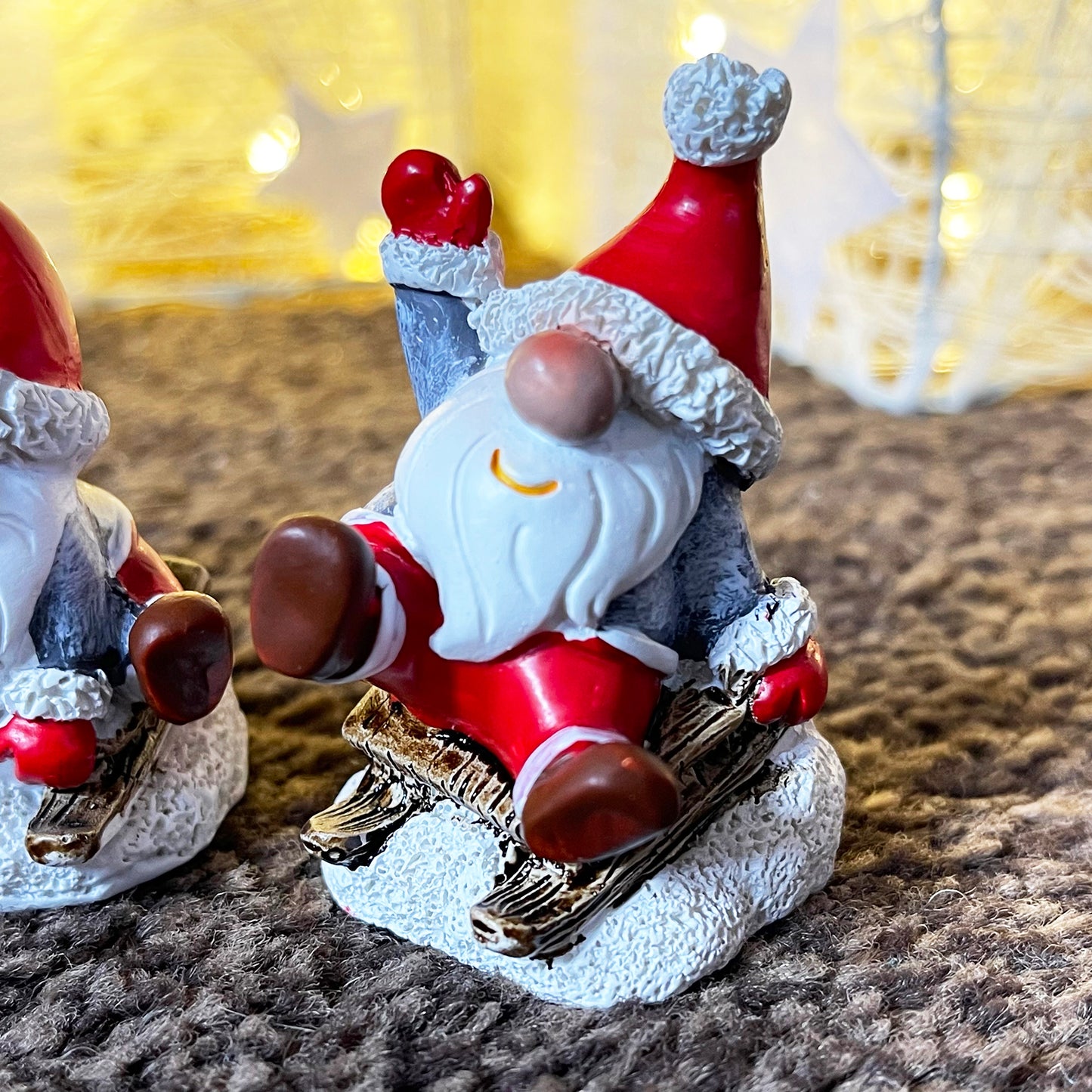 Verspieltes Miniatur-Weihnachtsmann-Gonks-Set mit 3 Stück