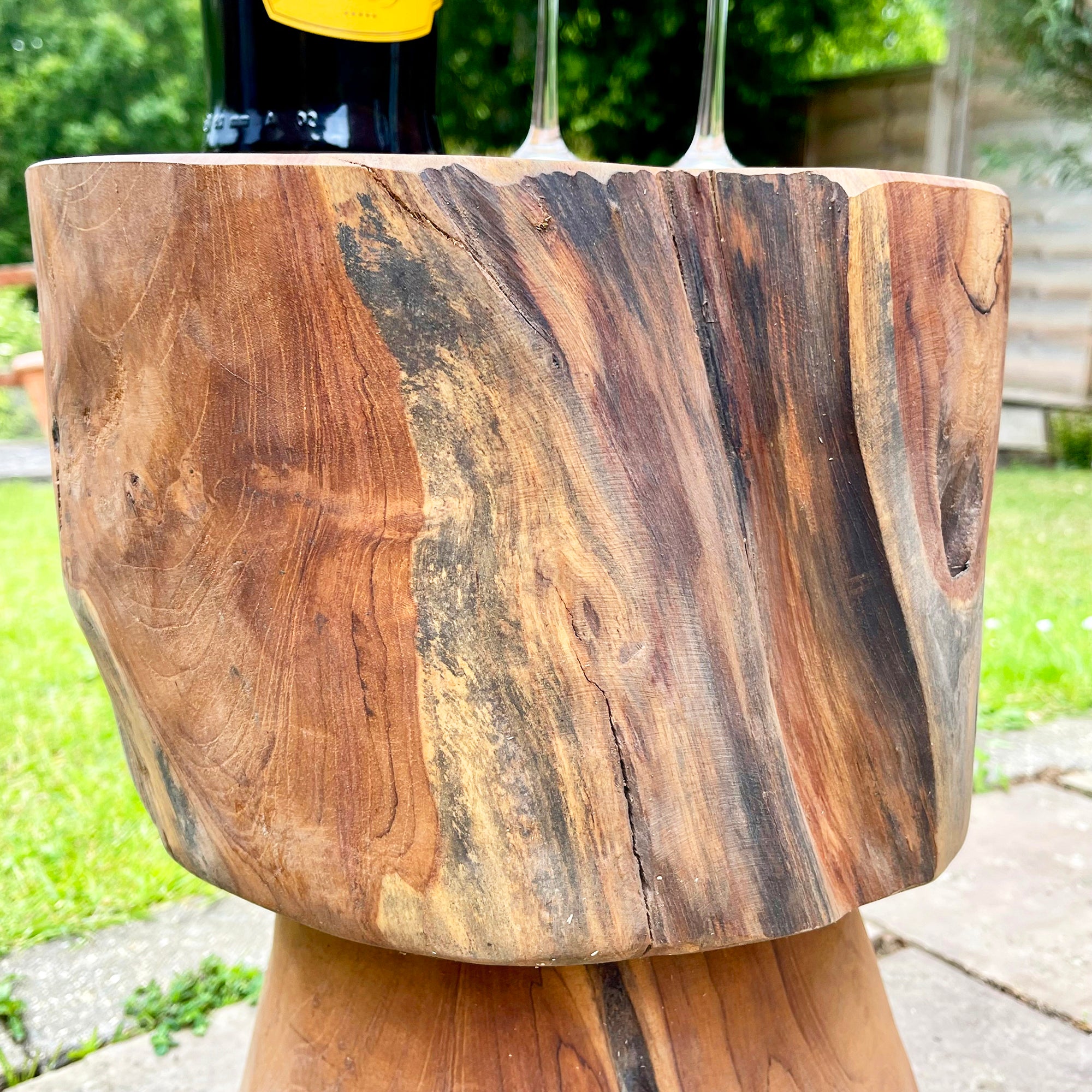 Round Fluted Teak Root Table