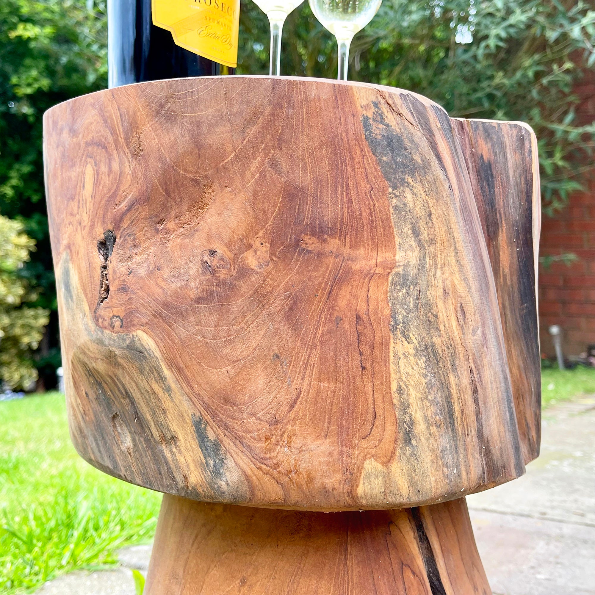 Round Fluted Teak Root Table