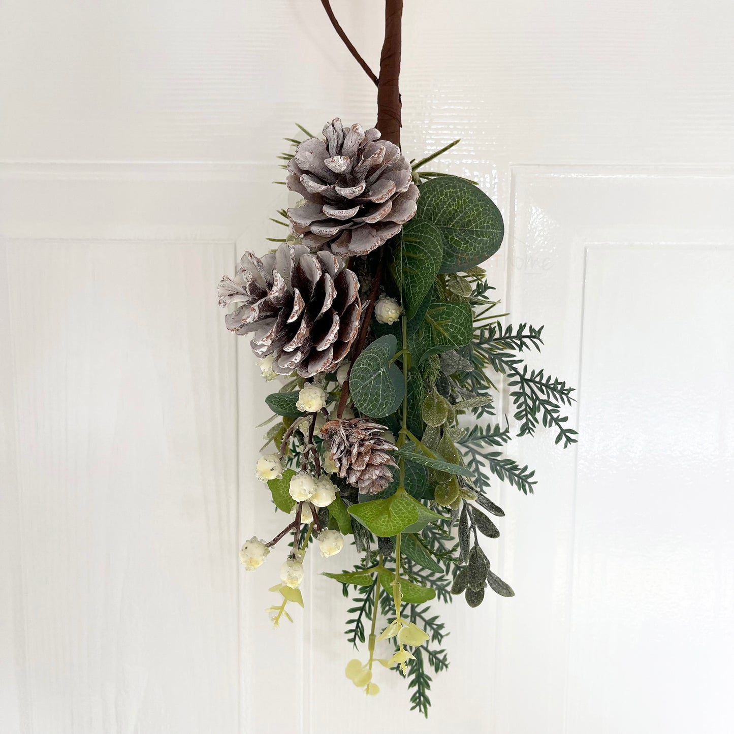 Artificial Frosted Berry & Pine Cone Spray