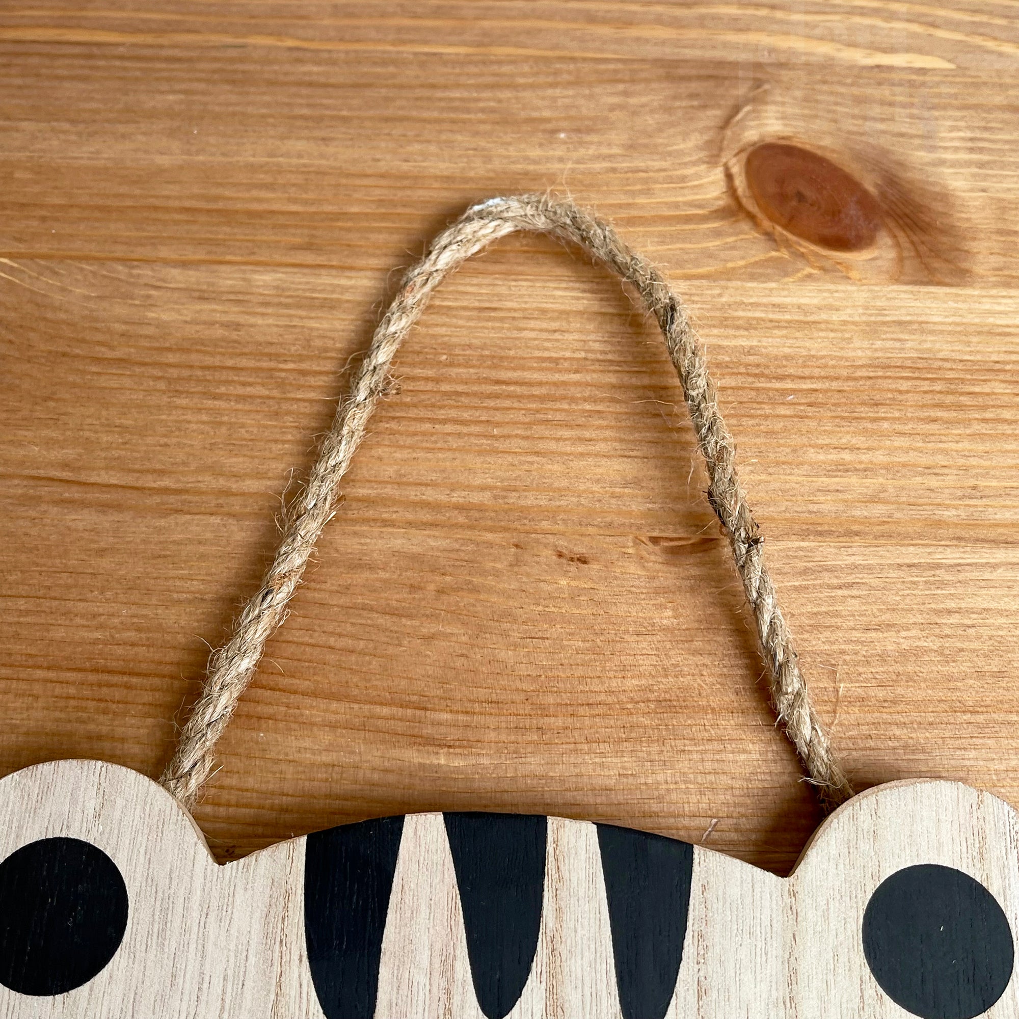 Hängende Tigerkopf-Plakette