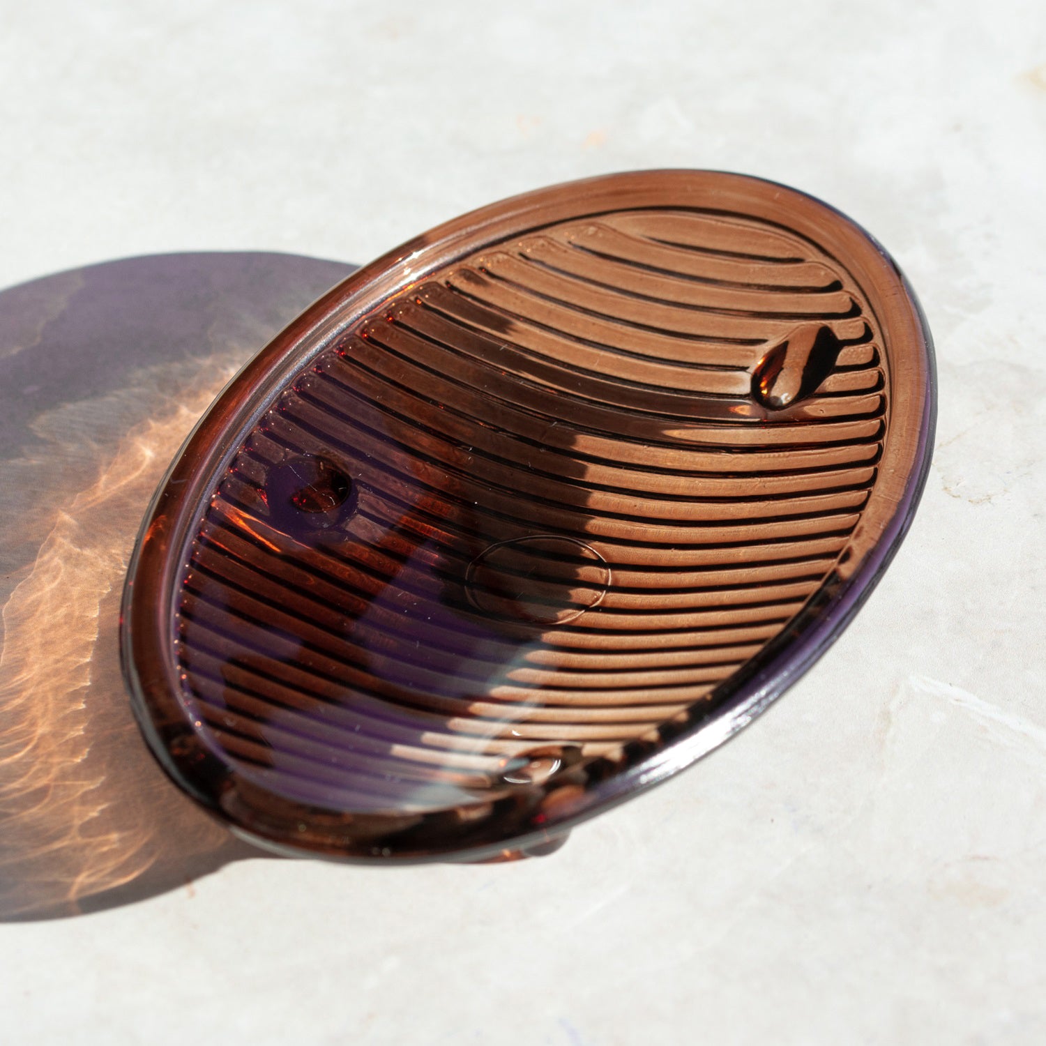 Amber Ribbed Glass Set Of 3 Bathroom Accessories