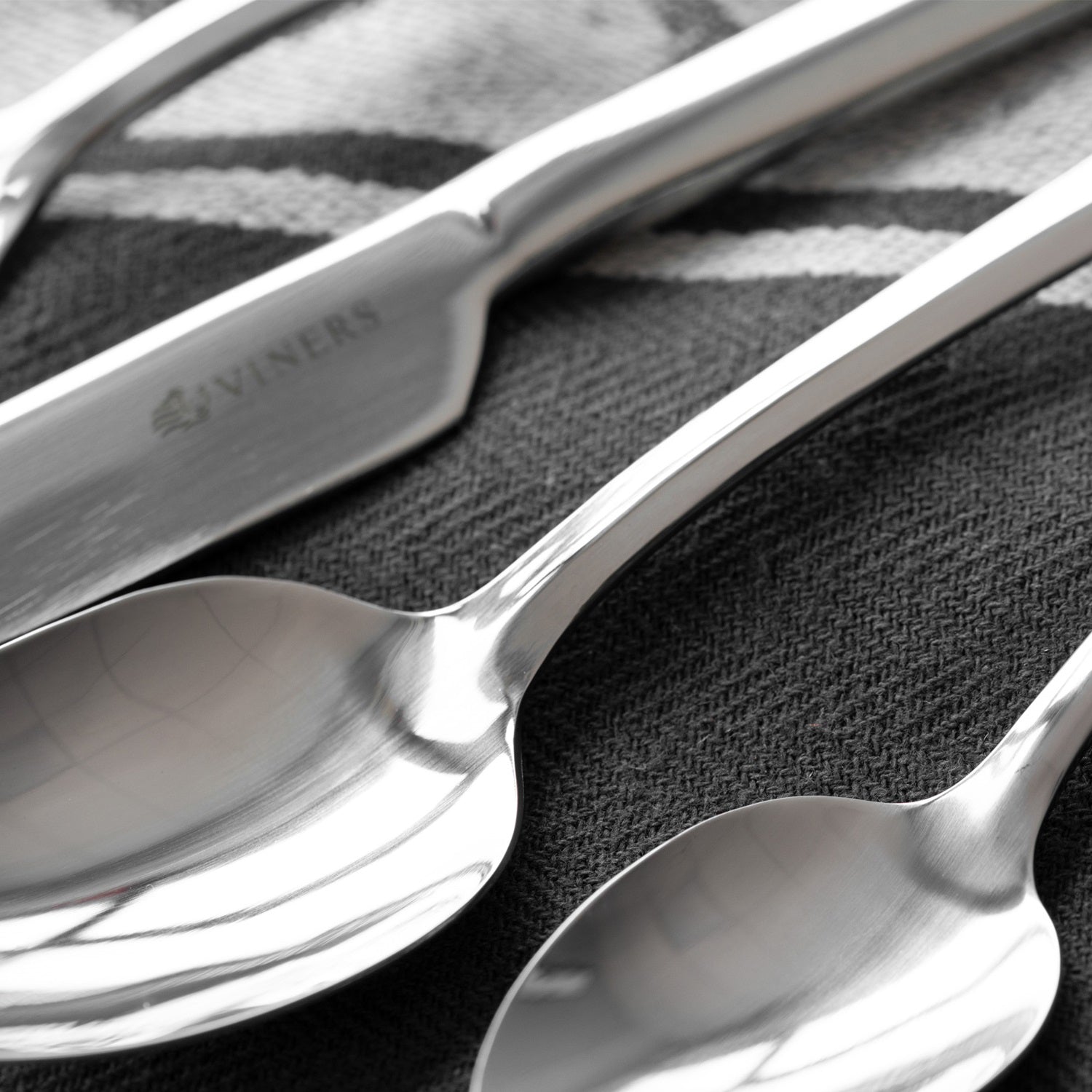 Viners Purity 24 Piece Cutlery Set