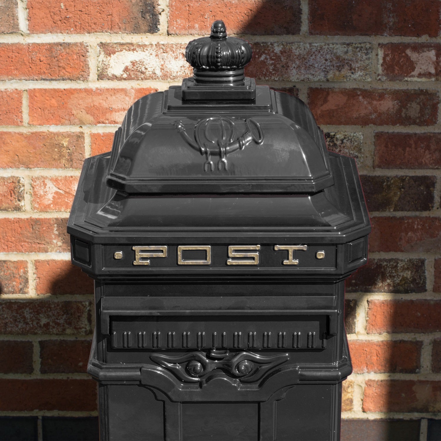 Black Free Standing Victorian Post Box