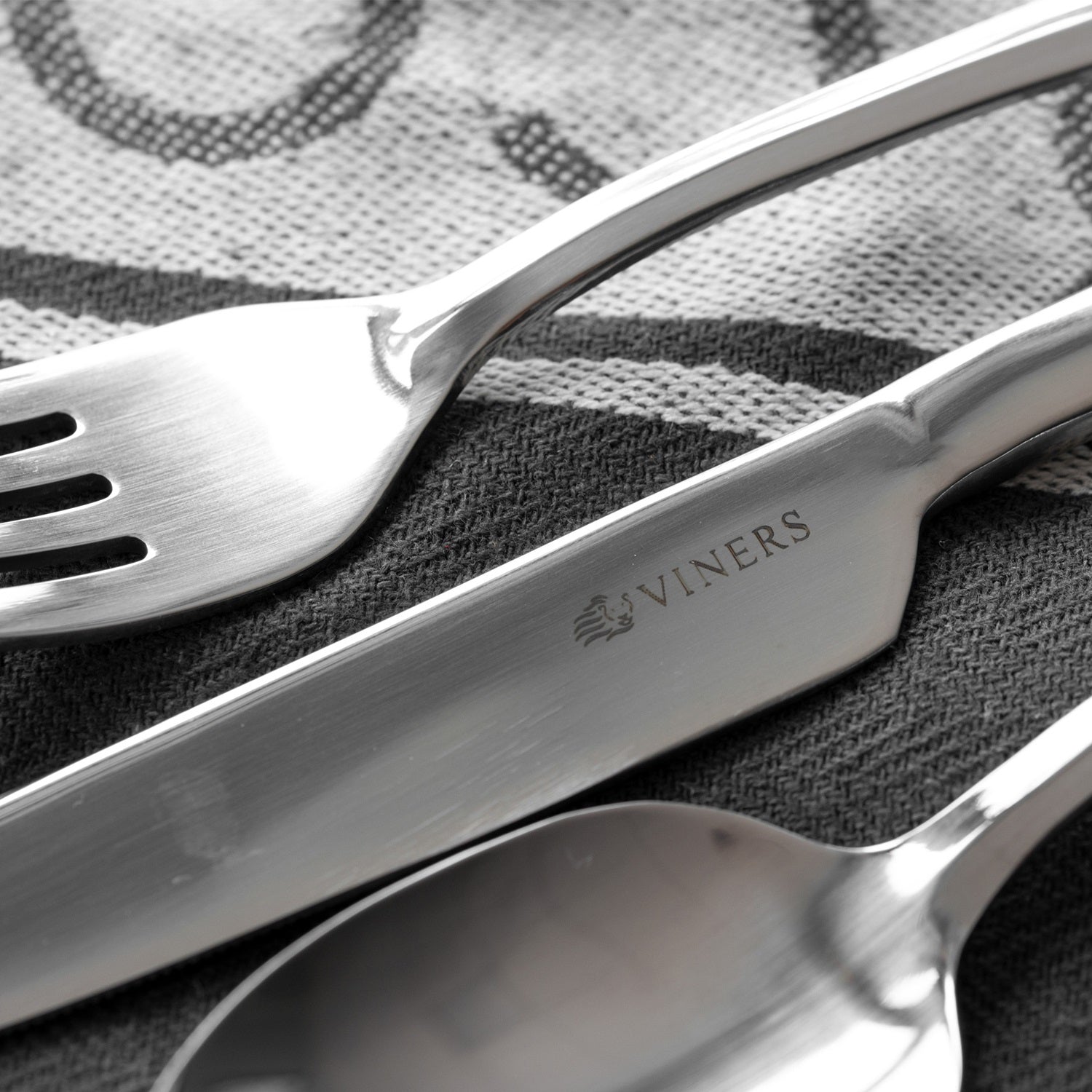 Viners Purity 24 Piece Cutlery Set