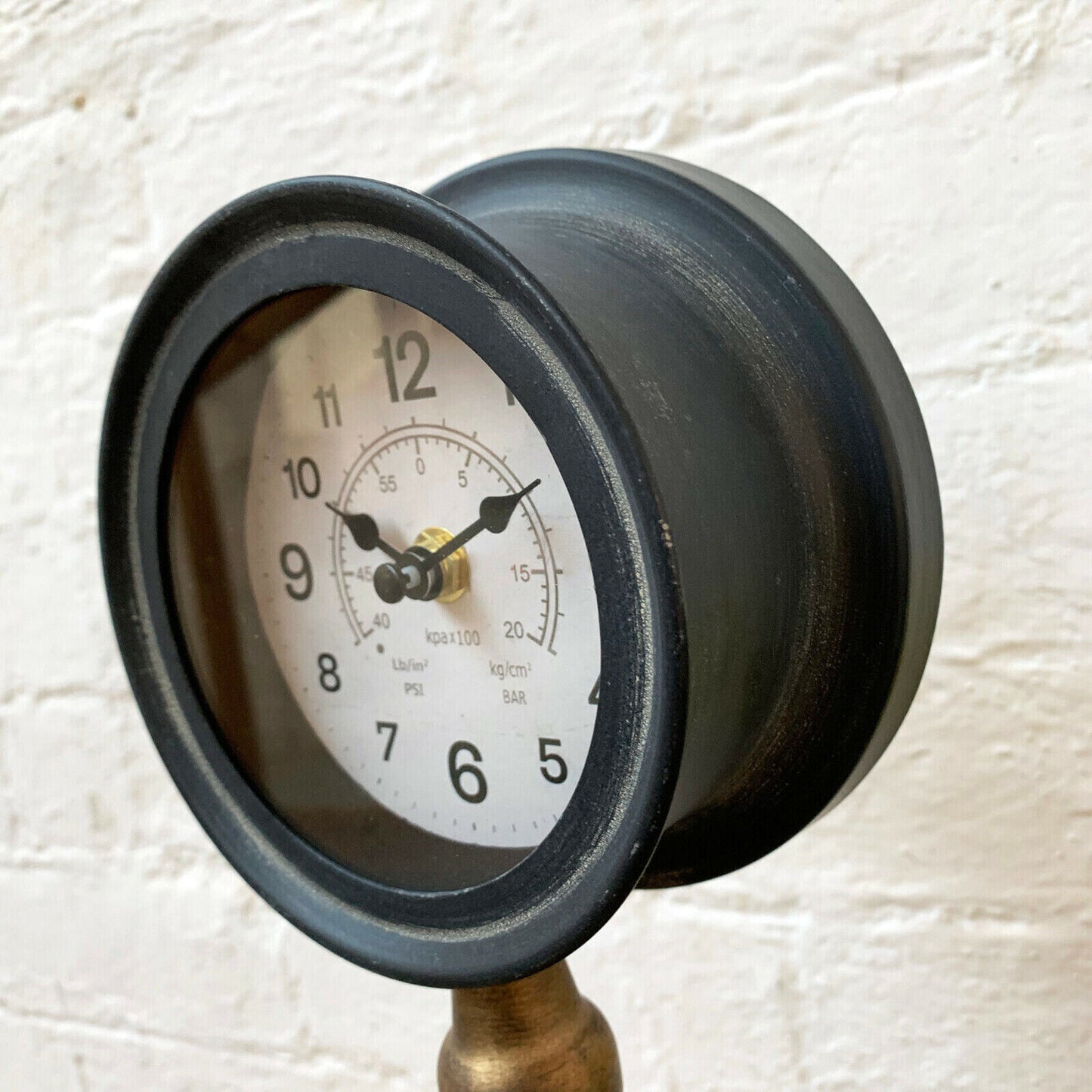 Industrial Pipe Table Clock