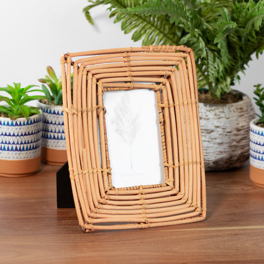 Rattan Pipe Photo Frame 4x6"