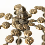 Teelichthalter mit Krone aus Golddraht und Metall, 23 cm
