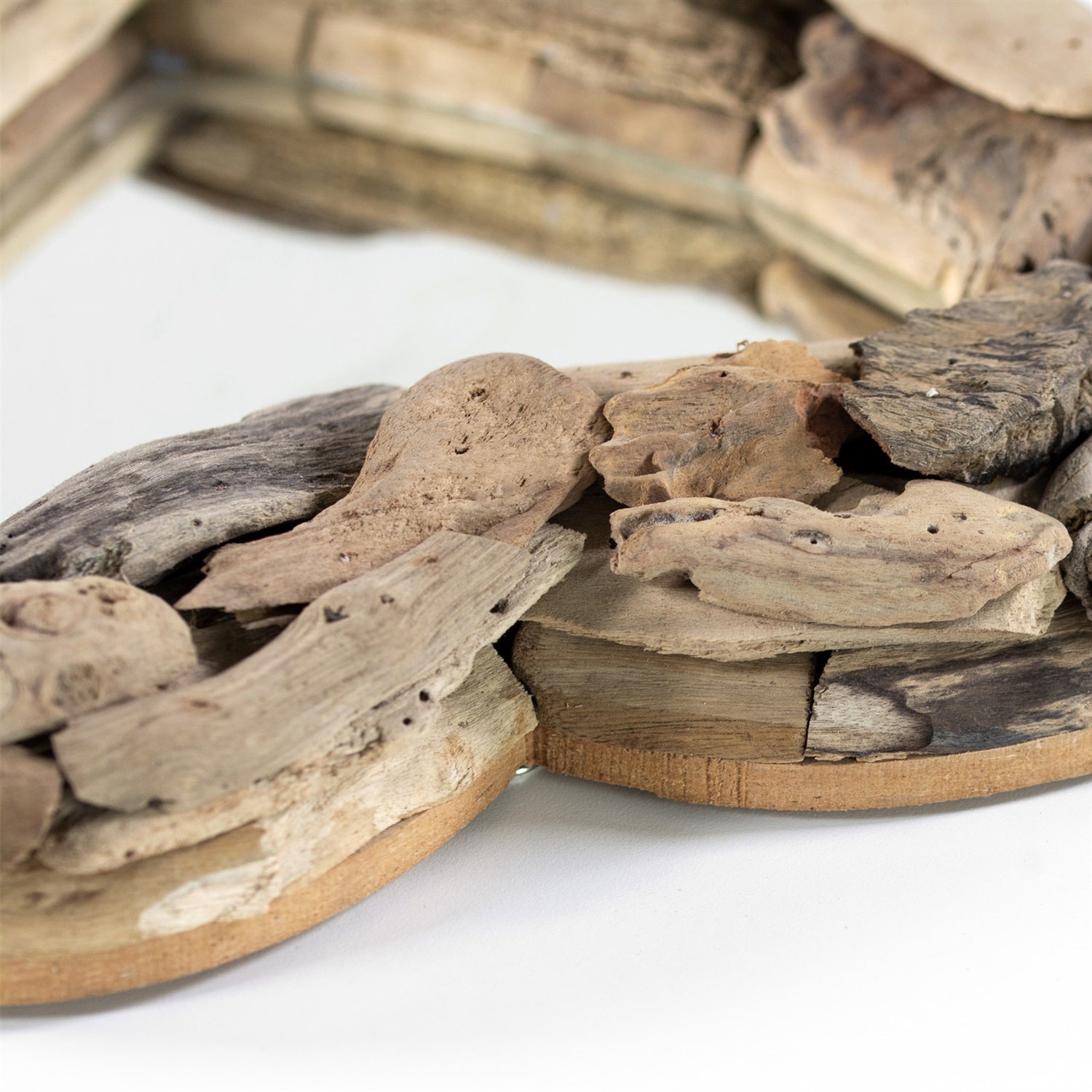 Treibholz-Liebes-Herz-Wandspiegel