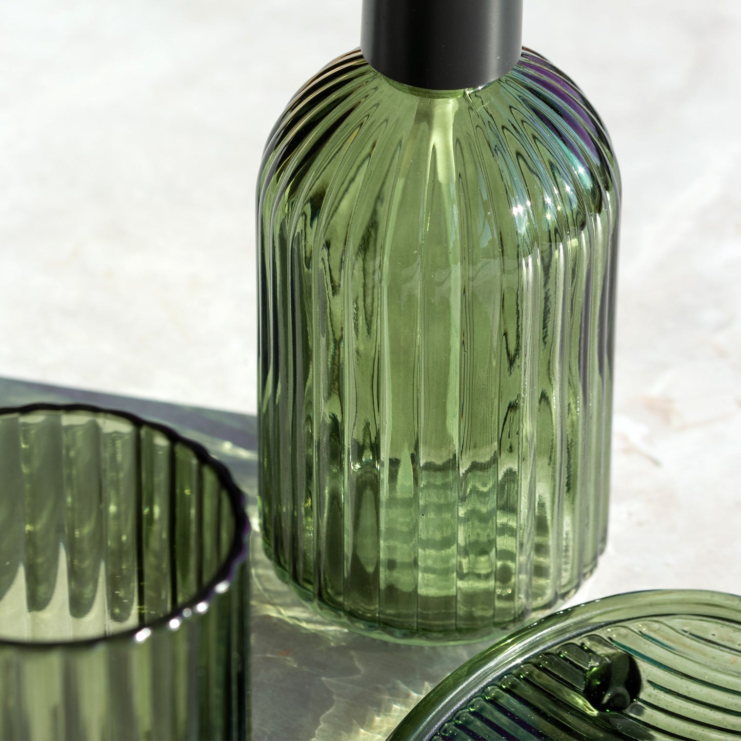 Green Ribbed Glass Set Of 3 Bathroom Accessories